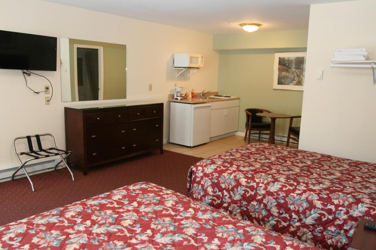 Studio Motel Of Lake George Exterior photo